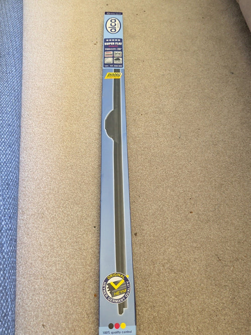 Alca Super Flat Graphit 700mm 28 inch wiper blade full packaging