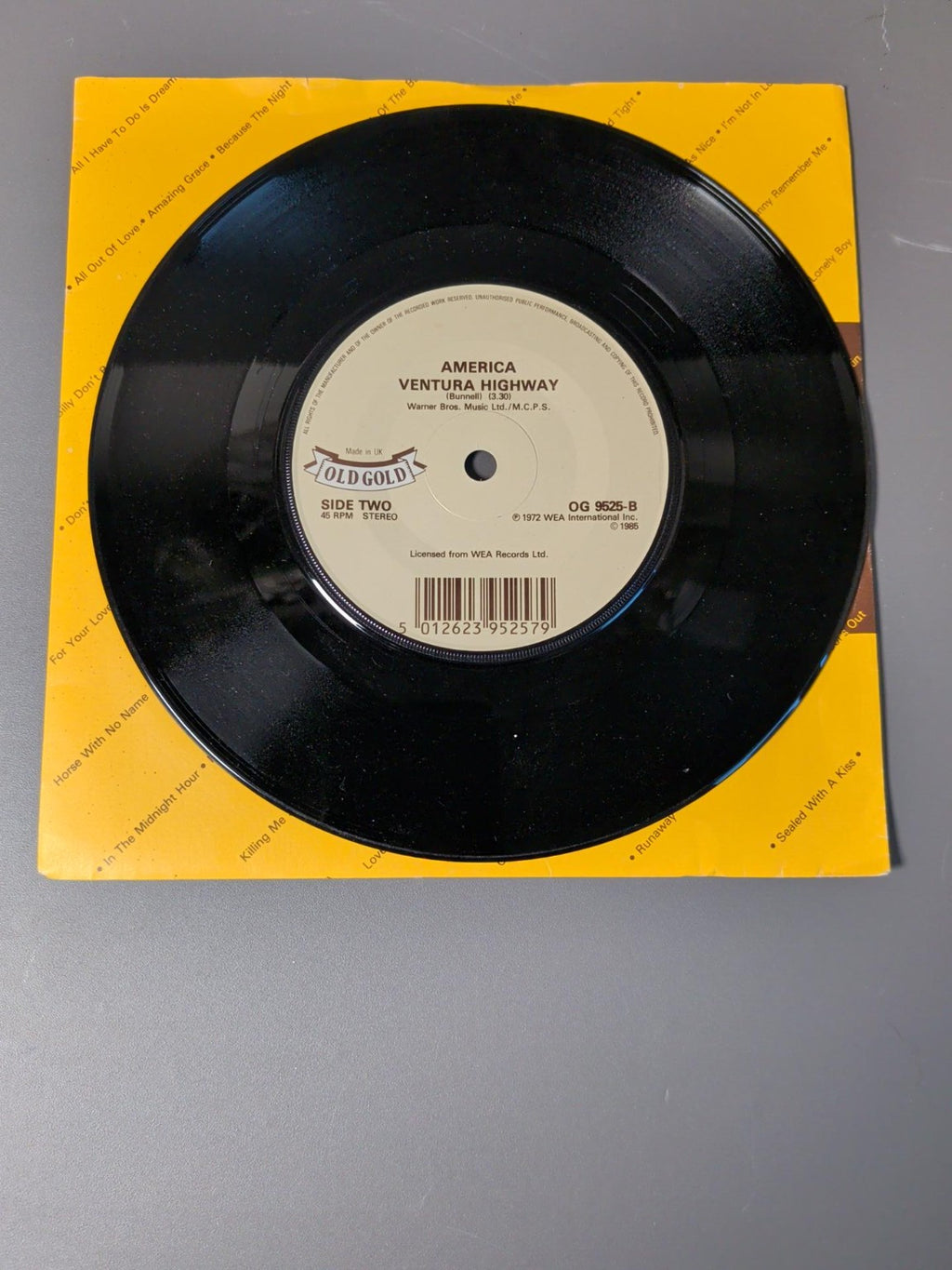 America Ventura Highway Old Gold OG 9525