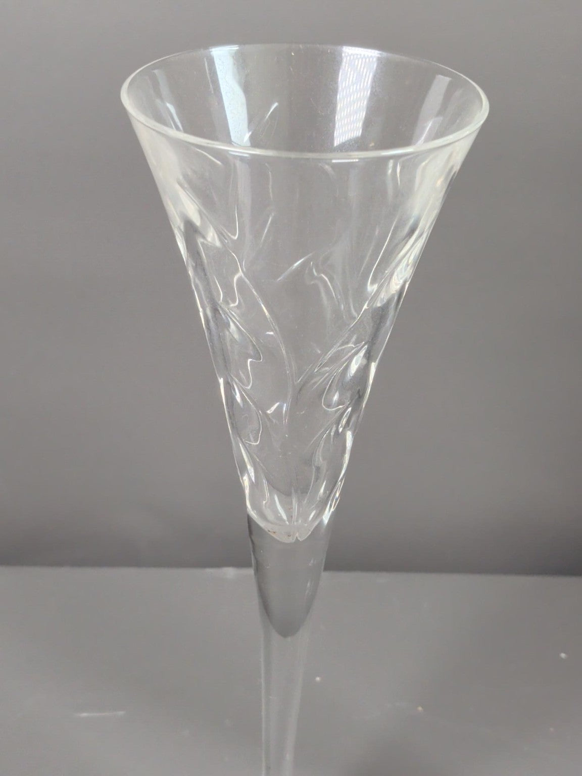 Cut crystal champagne flute detail