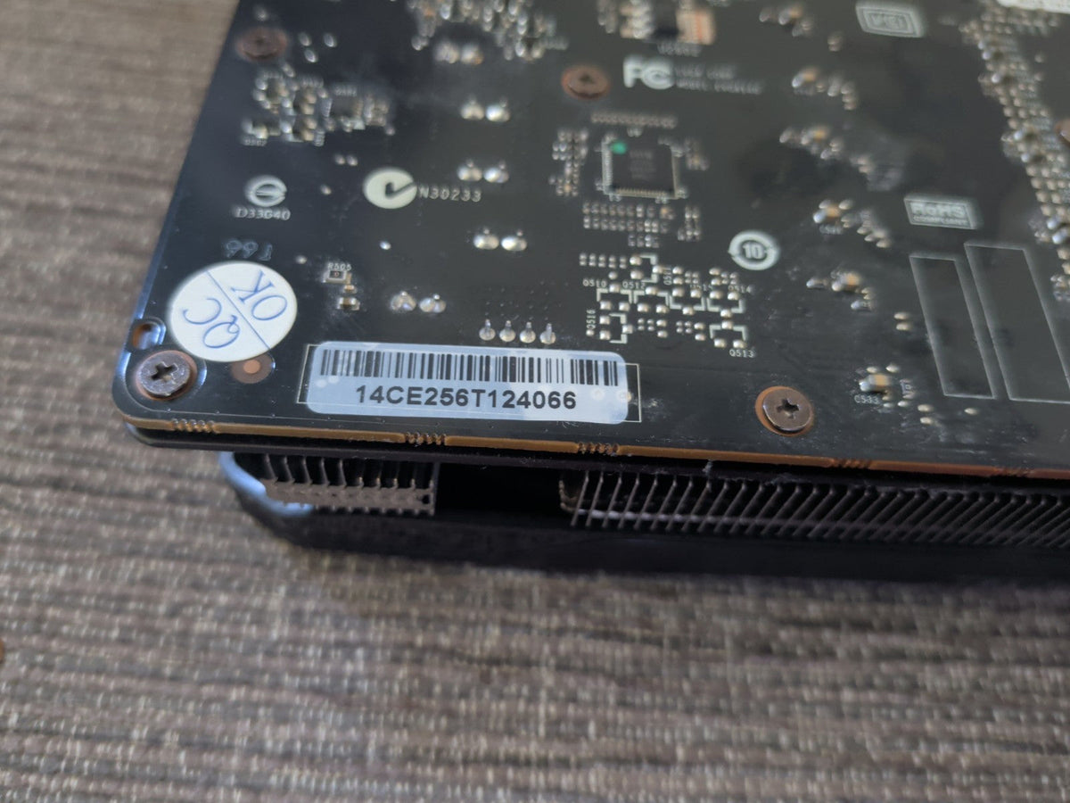 EVGA GTX 980 rear PCB serial barcode detail