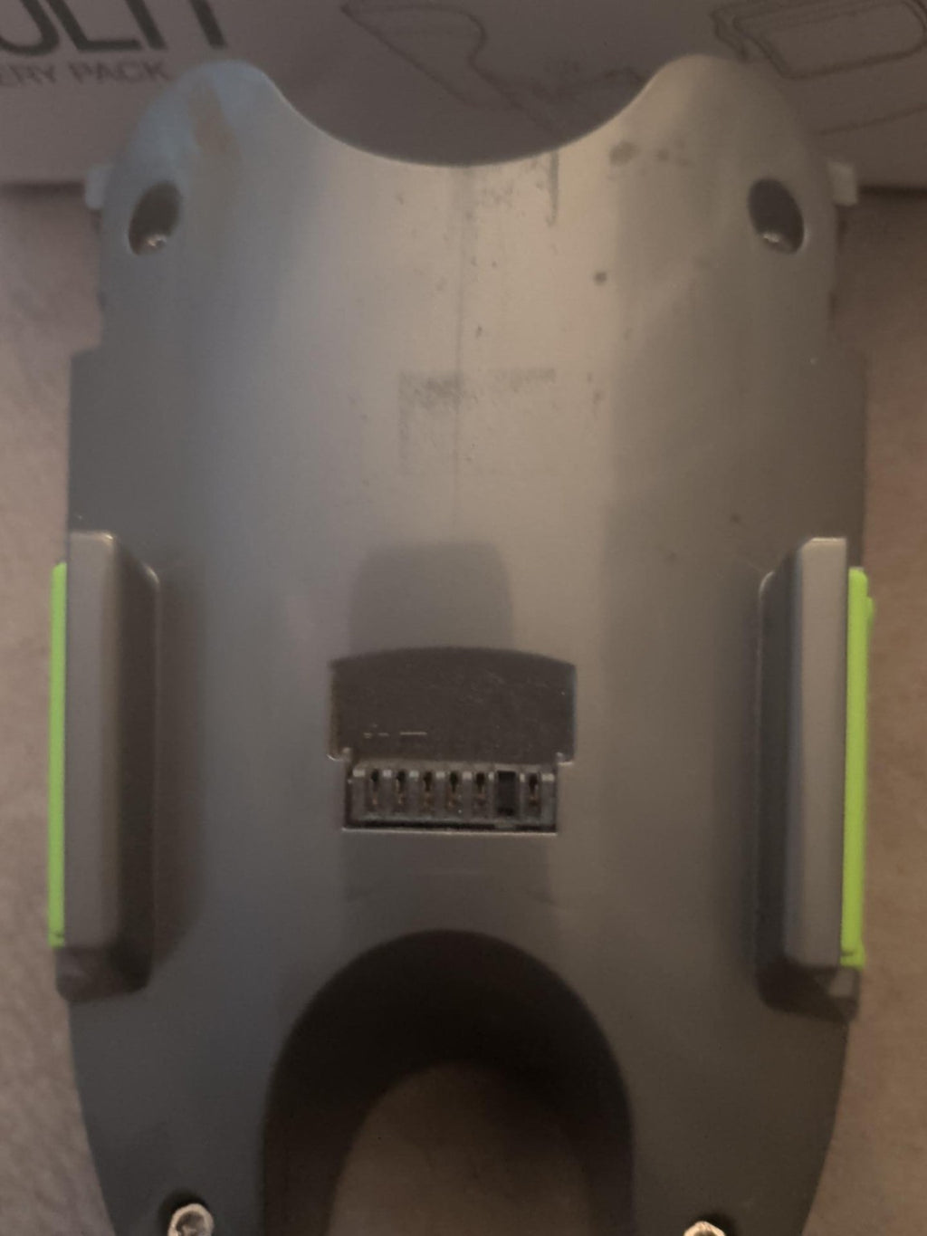 Gtech Multi ATF battery contact detail