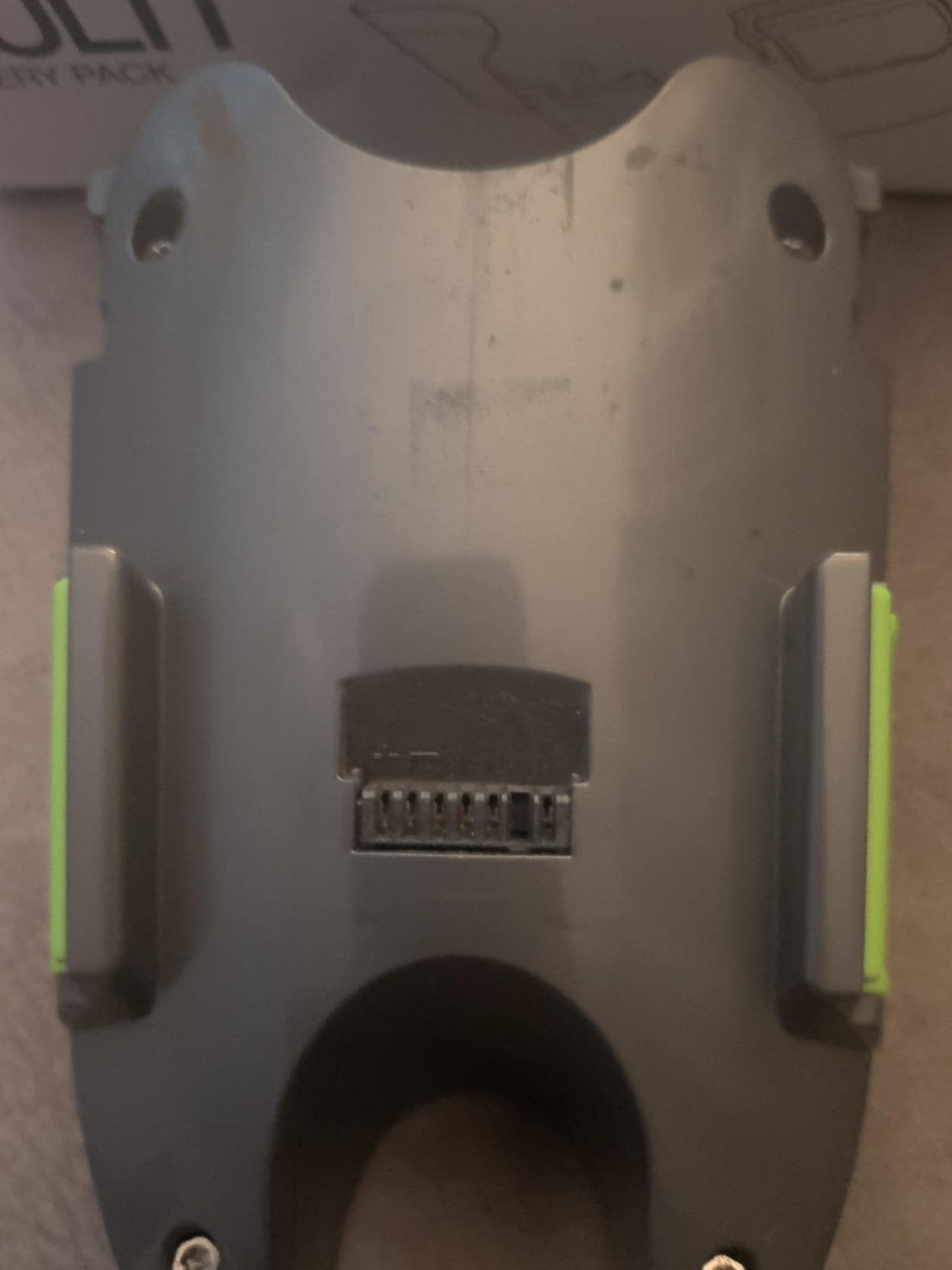 Gtech Multi ATF battery contact detail