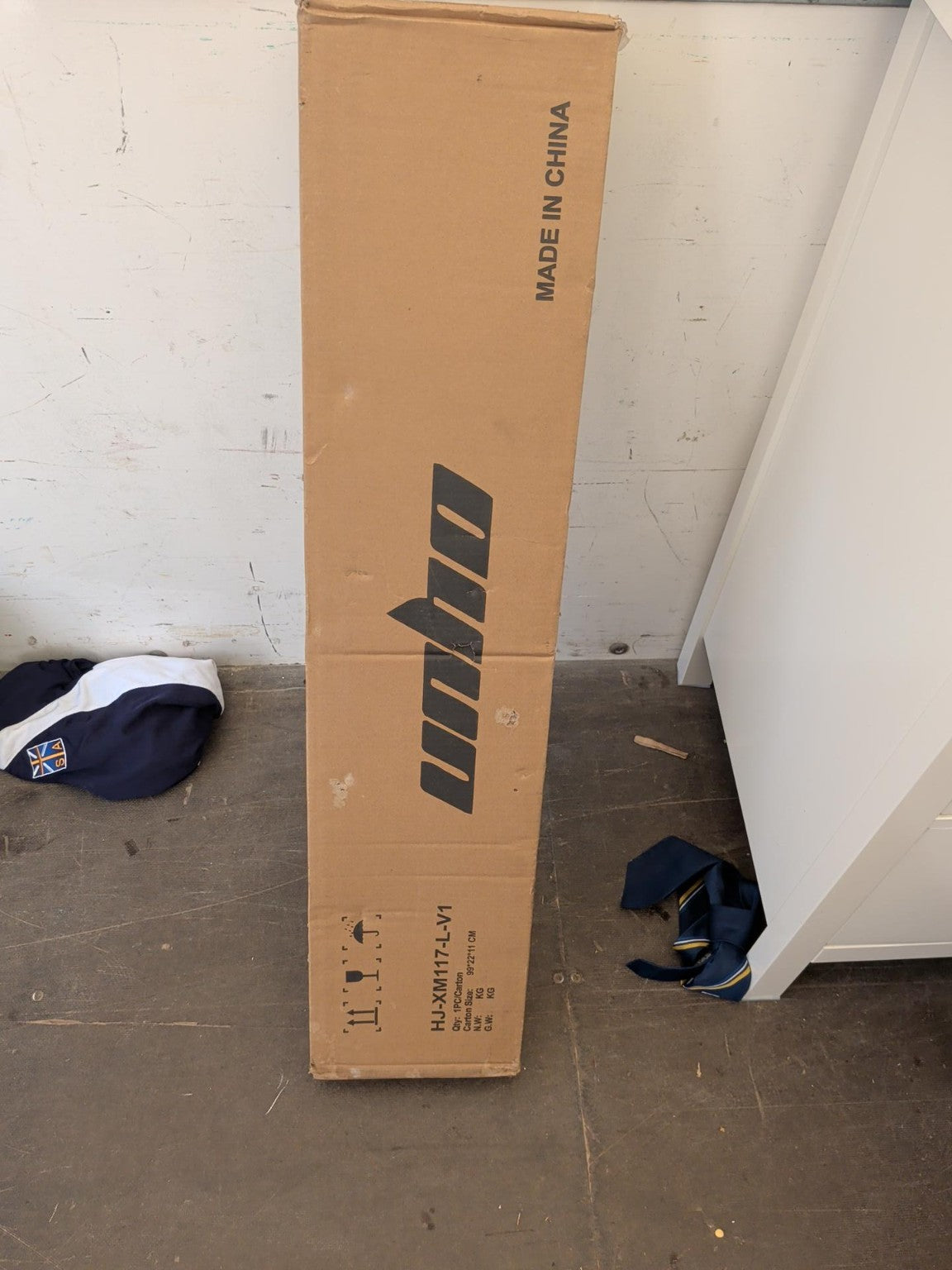 Actual factory-sealed UNHO garden planter box