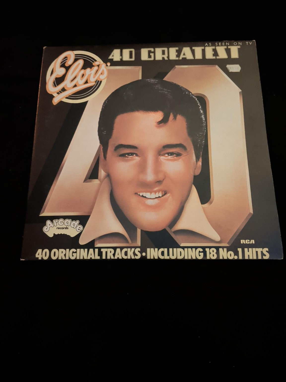 Elvis's 40 Greatest black vinyl 2LP front cover