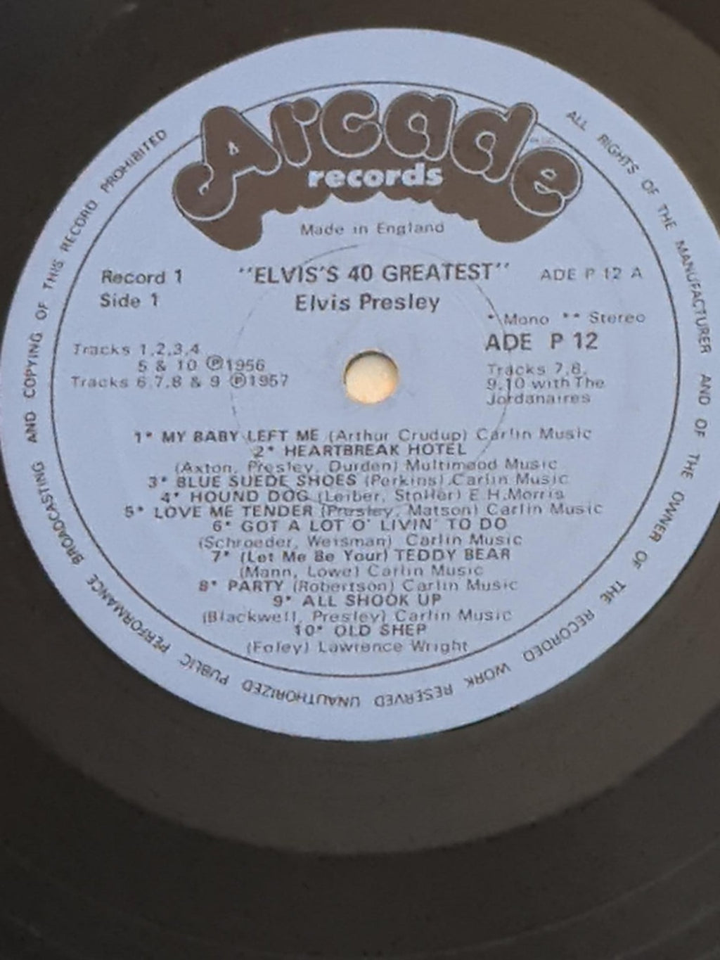 Elvis's 40 Greatest black vinyl 2LP photo 5