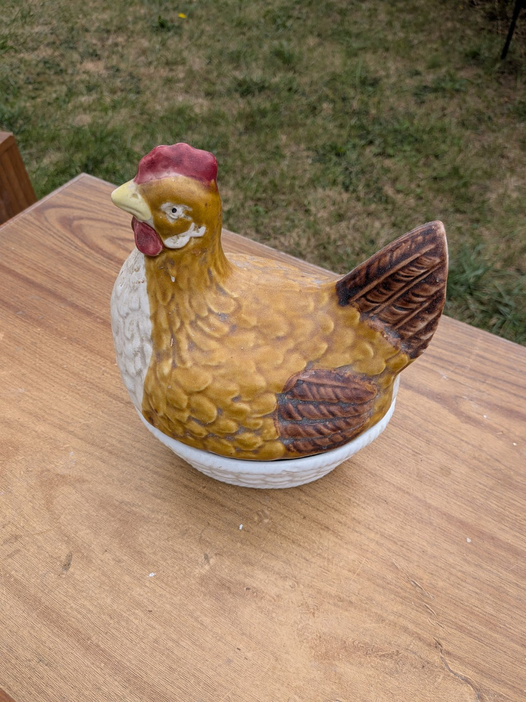 Portuguese ceramic hen lidded dish actual item