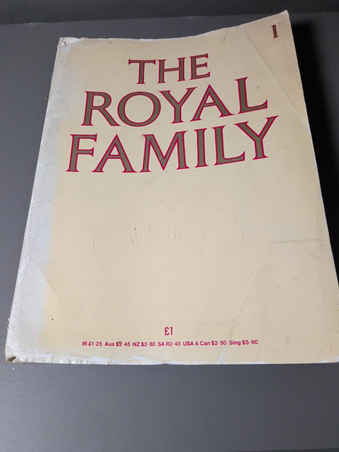 The Royal Family Orbis 1984 Issue 1 outer folder