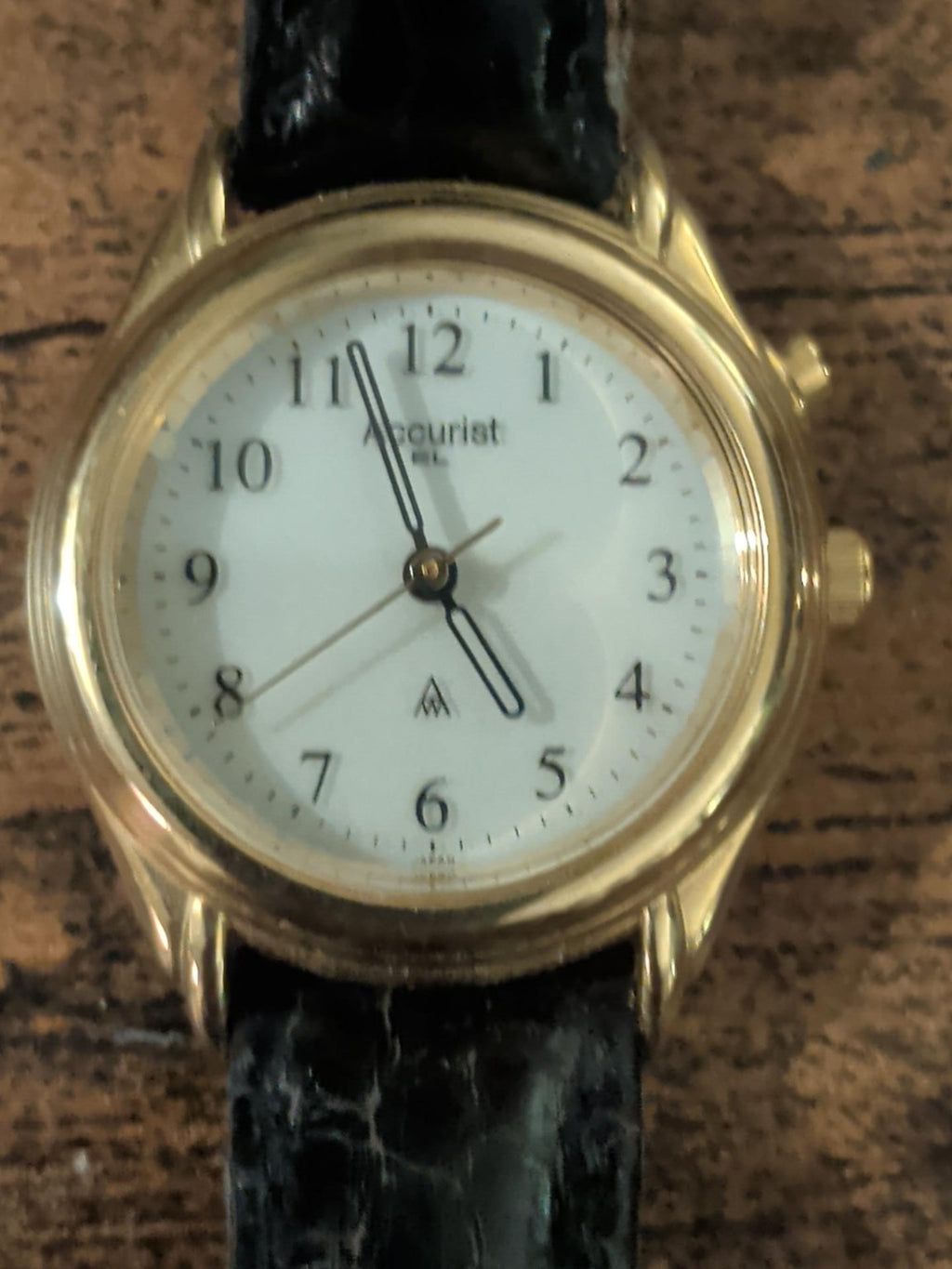 Actual Accurist watch photograph