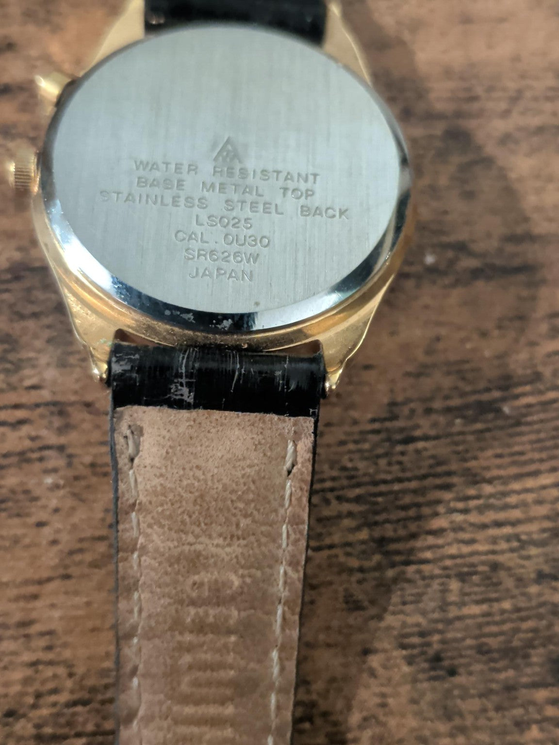 Actual Accurist watch photograph