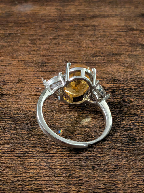 Open adjustable band and back of setting